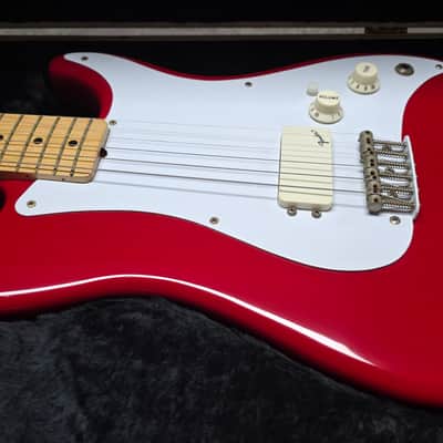1981 Fender Bullet H-1 American Stratocaster with Telecaster Headstock Red Vintage 80s 1980's made in USA 1H Guitar with original hard case OHSC RARE image 4