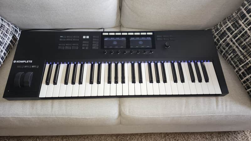 Native Instruments Komplete Kontrol s49 MK2 image 1