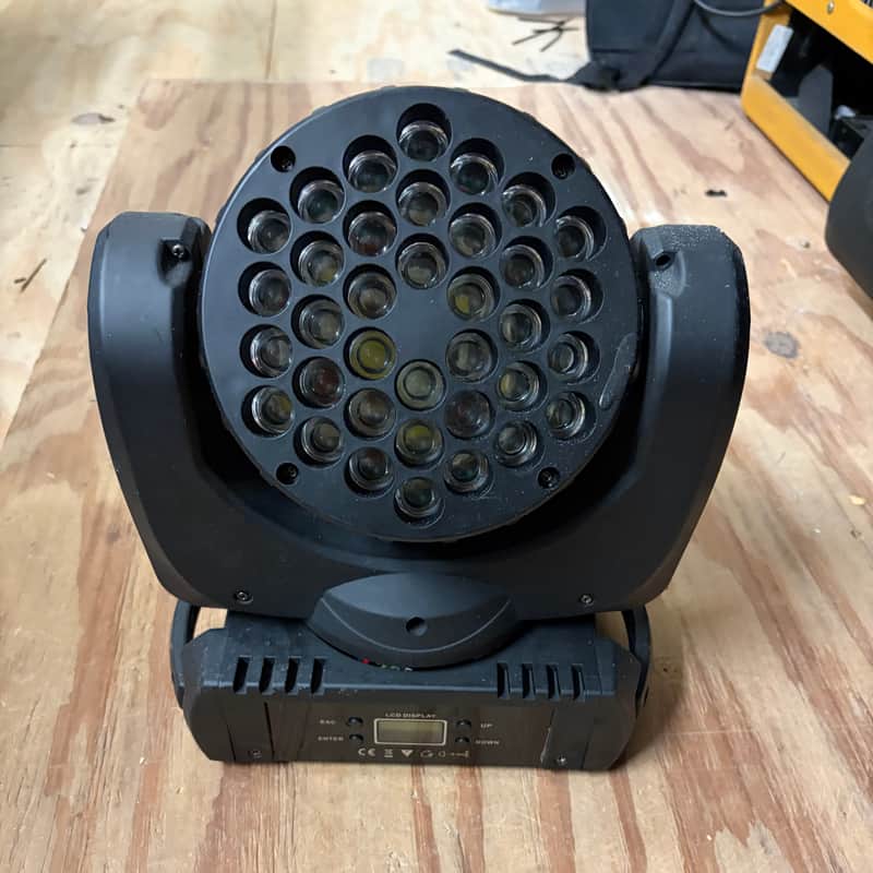 Generic RGBW 4-in-1 LED Moving Head 2010s - Black image 1