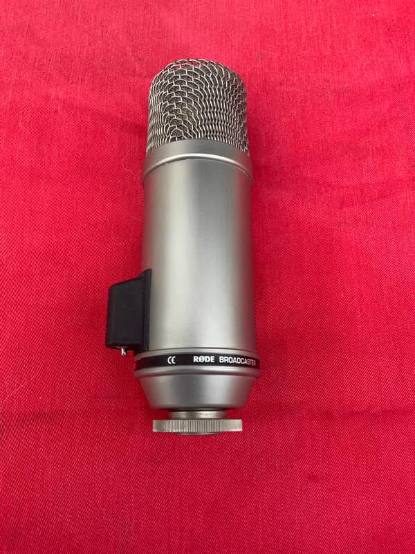 RODE Broadcaster image 1