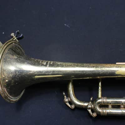A French Made Selmer K-Model  Bb Trumpet in a Hard Case    2 T image 8