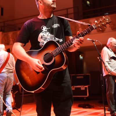 Martin 000-28 Lonnie Donegan Signature 2002 Sunburst 13-72 (Played by Peter Donegan on The Voice UK) image 13