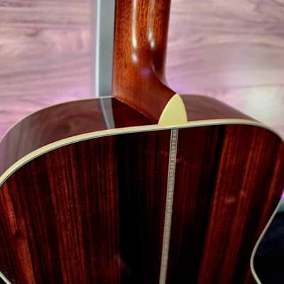Martin OMJM John Mayer 20th Anniversary Guitar, Platinum Gray Burst image 8