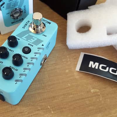 Mooer E7 Synth 2020 - Blue image 4