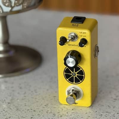 ISET Lemonade Compressor Pedal – Yellow "Full Pint / Half Pint" Edition – Tested & Working image 1