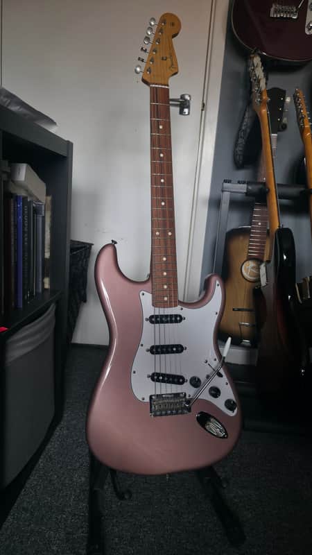 Fender Vintera '60s Stratocaster Modified with Pau Ferro Fretboard 2019 - 2023 - Burgundy Mist Metallic image 1
