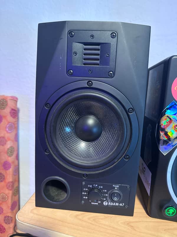 ADAM Audio A7 Active Nearfield Monitor (Single) 2000s - Black for parts weak sub image 1