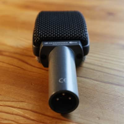 Immagine Sennheiser e606 dynamic instrument microphone - 3
