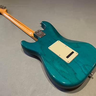 “Time Capsule” Fender Stratocaster American Deluxe 1998 - Teal image 11