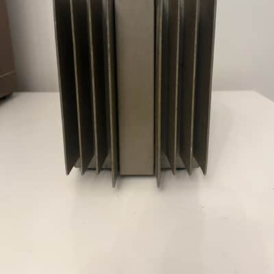 Vintage Quad 303 Power Amplifier & Plug image 3