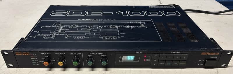 Roland SDE-1000 Digital Delay | Reverb