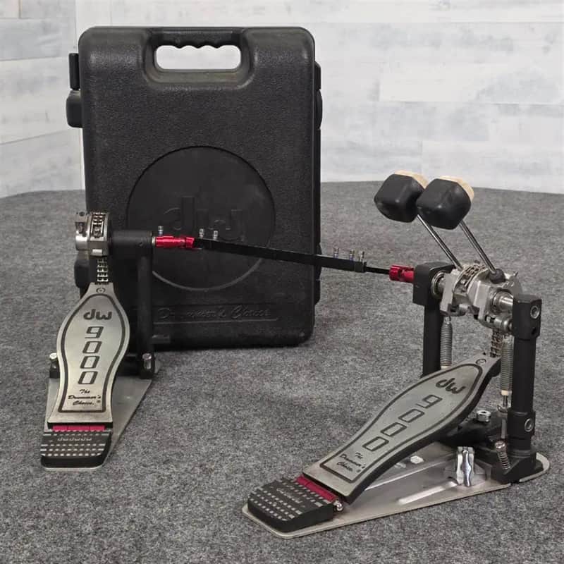 Used DW 9000 Double Bass Drum Pedal w/Hardshell Case - Fair image 1