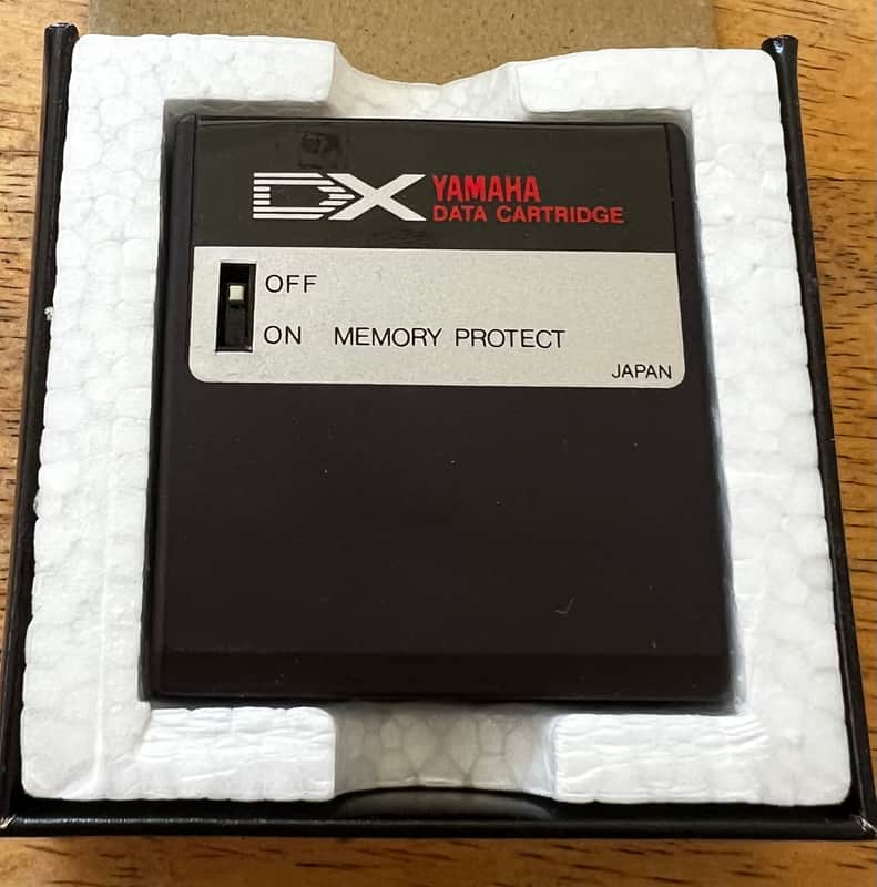 Yamaha DX7 Data RAM Cartridge image 1