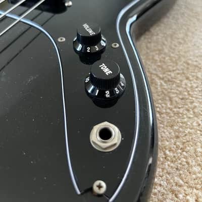 Fender Musicmaster Bass 1975 - 1981 - Black image 3