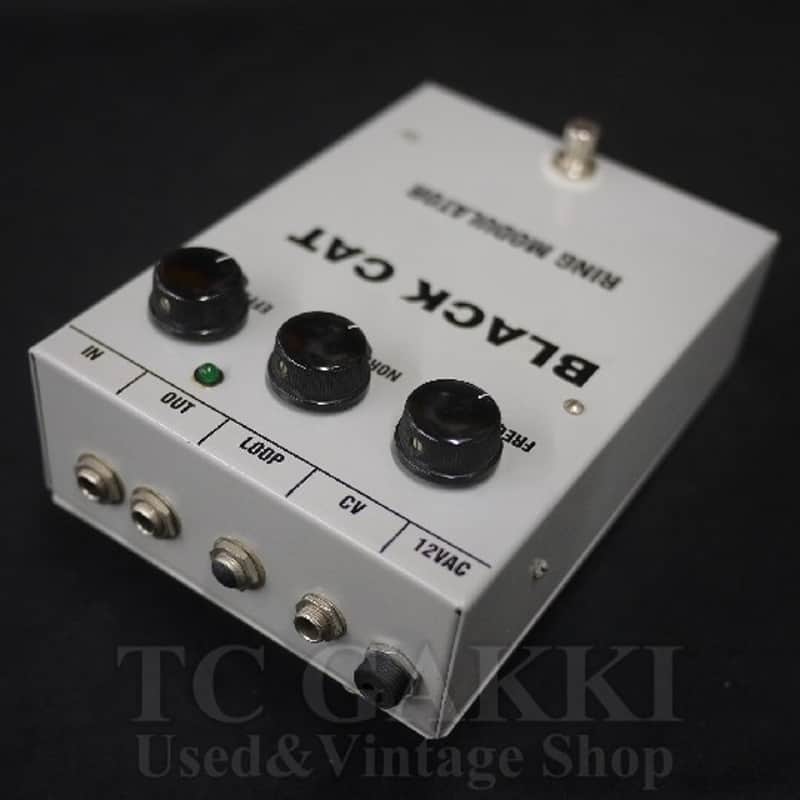 Black Cat Ring Modulator | Reverb