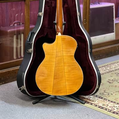 2000 Taylor 614ce with Fishman Electronics - Natural image 7
