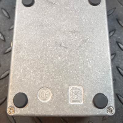 Electro-Harmonix Bass Big Muff Pi Fuzz Pedal Distortion / Sustainer image 7