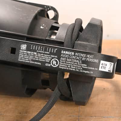 ETC Source Four 750 19 Degree Ellipsoidal Light CG01VVP image 4