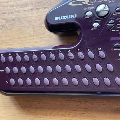 Suzuki QC-1 QChord 2001 - Gloss Burgundy / Wine Red with Chrome & Pearloid Accents image 3
