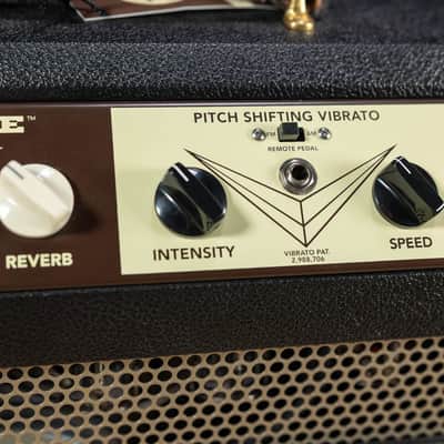 Magnatone Twilighter 22W Reverb/Vibrato 1x12” Combo Amp – Black w/ Black Grill image 4
