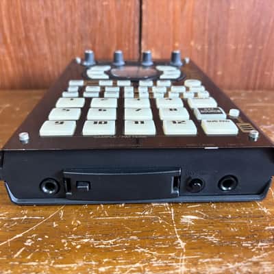 Roland SP-404 Sampling Workstation Black version w/ power supply image 8