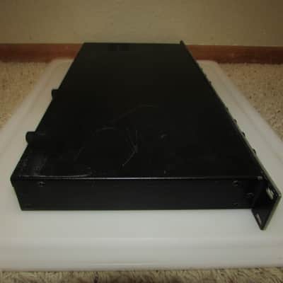 Aphex Compellor Model 320 Duel Channel Compressor Levelor Limiter image 13