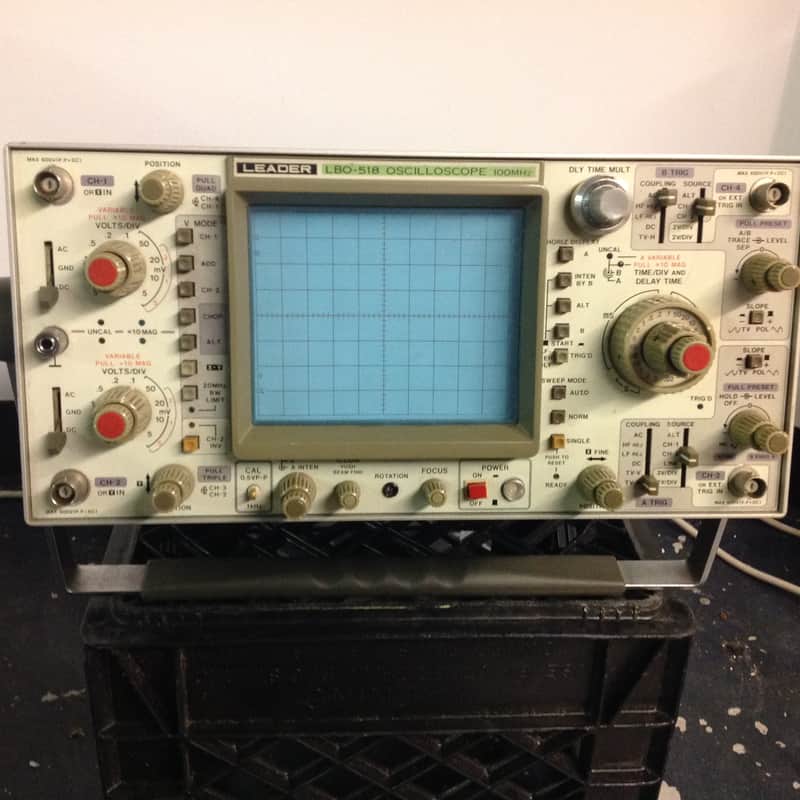 Leader LBO 518 oscilly scope image 1