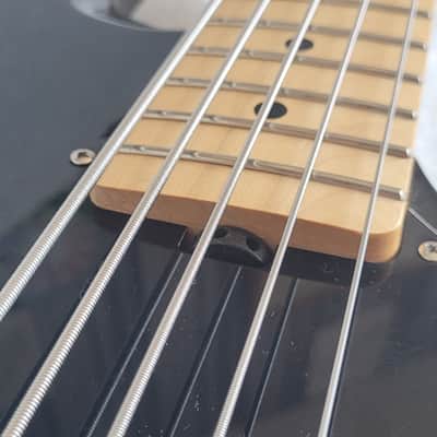 Ernie Ball Music Man SUB Sterling Bass 2003 - 2006 - Black image 12