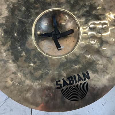 Sabian HHX Synergy Heavy 18" Marching Cymbals image 9