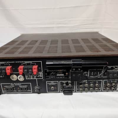 Marantz Model 2250 50-Watt Stereo Solid-State Receiver 1976 - 1977 - Silver with Wood Case MINT!! image 4