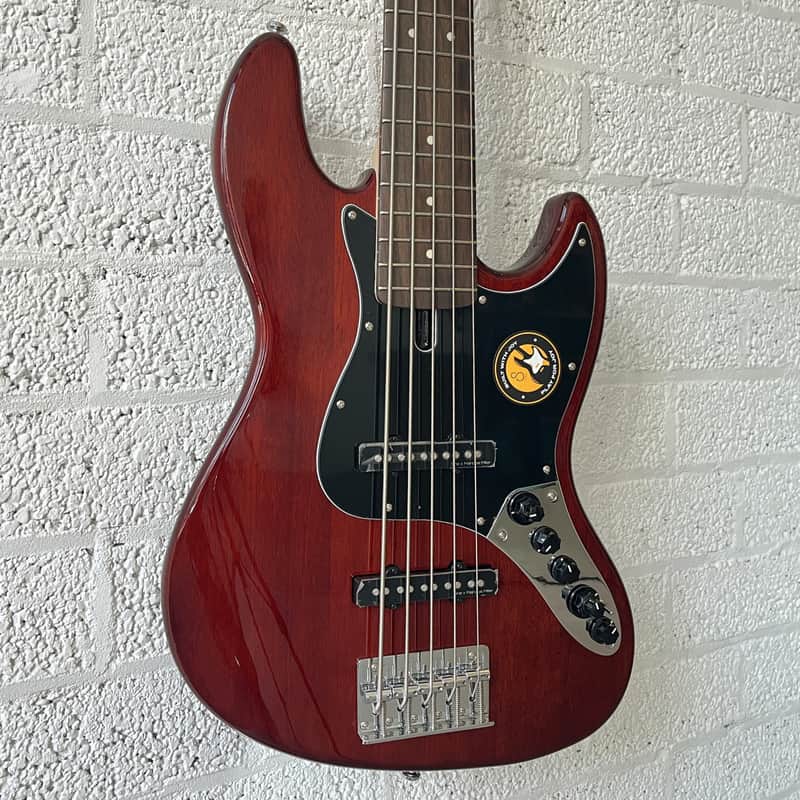Sire Marcus Miller V3+ 5 – Active 5-String Bass – Mahogany Body image 1
