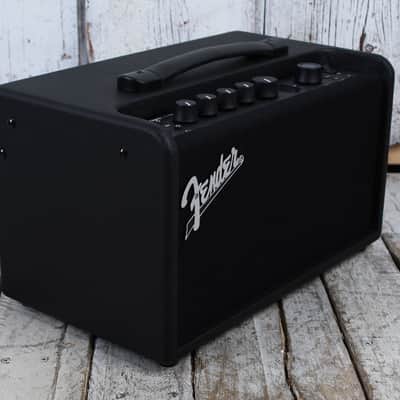 Fender Mustang LT40S Amplifier Electric Guitar 40 Watt 2 x 4 Inch Combo Amp image 7