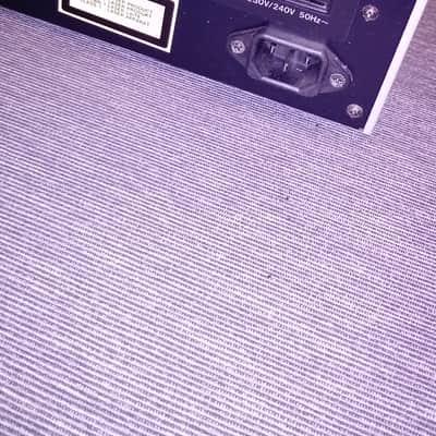 Akai CD3000i MIDI Stereo Digital Sampler image 2