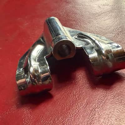 DW 1990s Camco Style Reproduction Bass Drum Claw - Chrome image 3