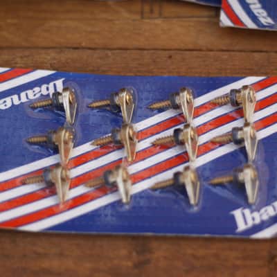 Ibanez V Wing Strap Buttons 1980's - Gold image 2