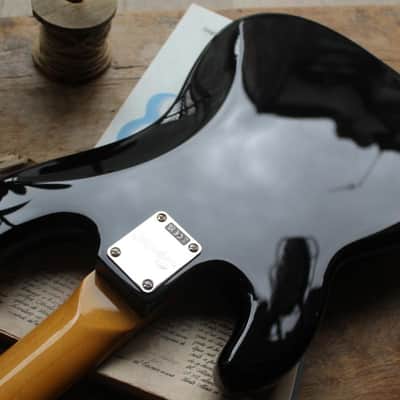 SQUIER "Classic Vibe '70s Precision Bass, Black, Maple" 4, 14 KG image 8