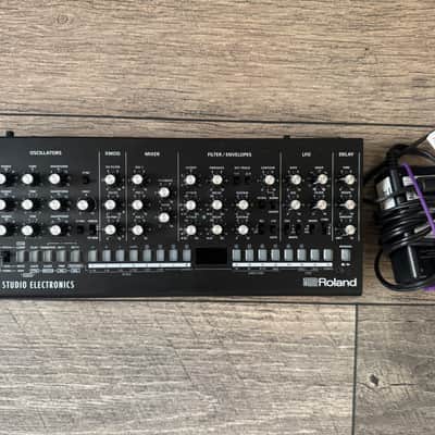 Roland SE-02 Boutique Series Synthesizer Module 2017 - Present - Black image 1