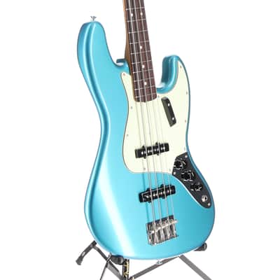 Fender Certified Pre-Owned Vintera II '60s Jazz Bass, Rosewood Fingerboard, Lake Placid Blue (I6) (45154) image 3