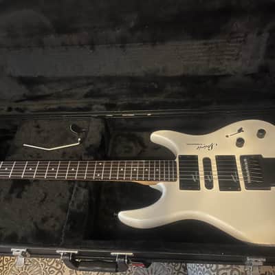 Steinberger GU Spirit 1990-2000 - White image 8