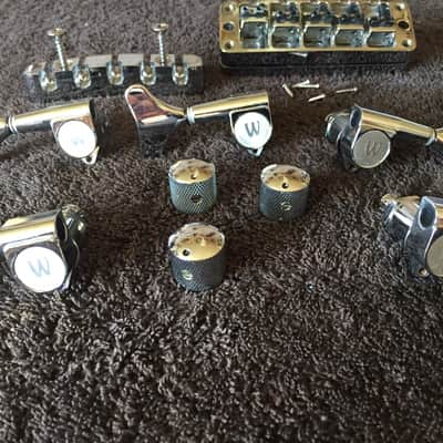 Warwick Streamer 5 String Chrome Hardware Bridge and Tuners image 6