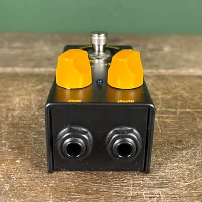 Markbass MB Mini Boost 2010s - Black/Yellow image 7