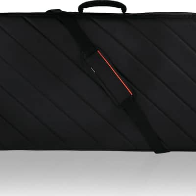 MONO Rail Large Pedalboard, 32" x 16.7" w/ Stealth Pro Accessory Case image 10
