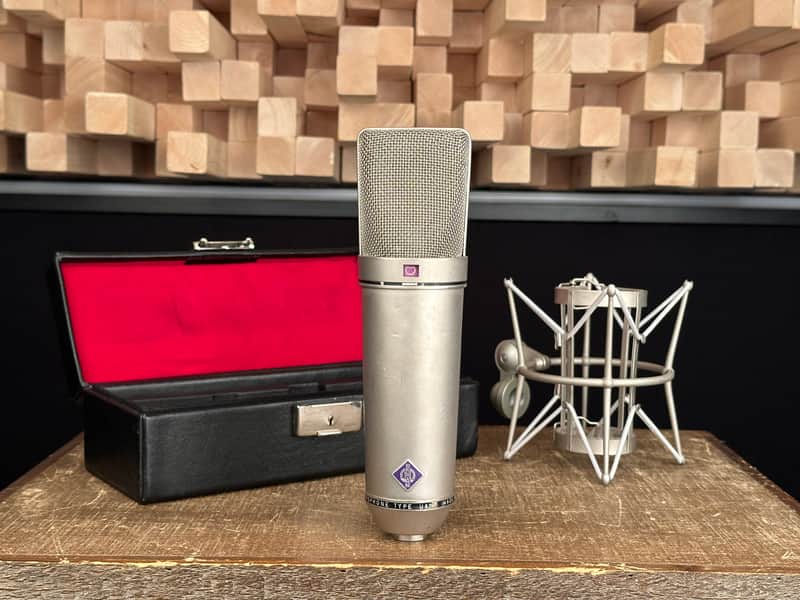 Vintage Neumann U 87 Condenser Microphone. All Original 1972. Z48 Mount. U87. SN 19658 image 1
