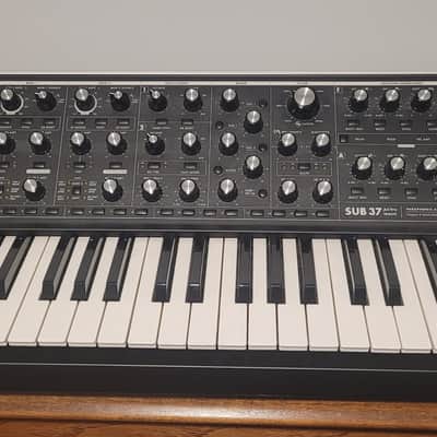 Moog Sub 37 Tribute Edition