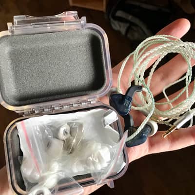 Massdrop Plus Universal IEM image 3
