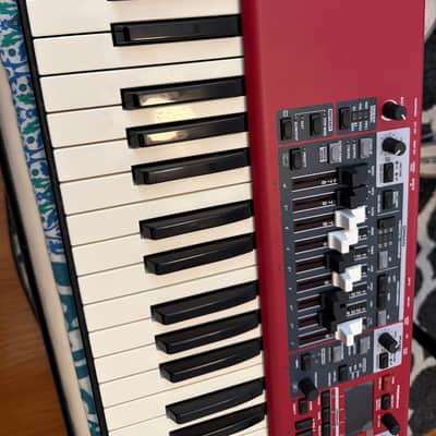 Nord Electro 6D SW61 Semi-Weighted 61-Key Digital Piano 2018 - 2022 - Red image 2