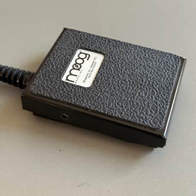 Moog FS-1 Footswitch image 6