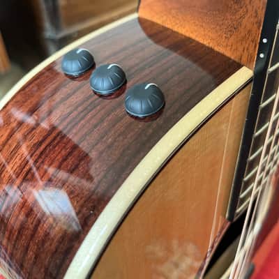 Taylor 812ce 12-Fret (2019) mint image 5