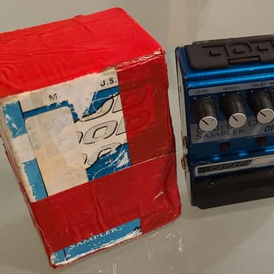 DOD DFX94 Digital Delay/Sampler 1990s - Blue image 11