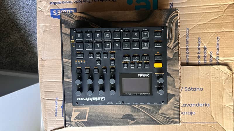 Elektron Digitakt 2022 - Black image 1